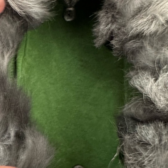 KATE SPADE RARE VINTAGE BLACK LEATHER GREY TONE FAUX FUR DRAWSTRING HANDBAG - Picture 13 of 15